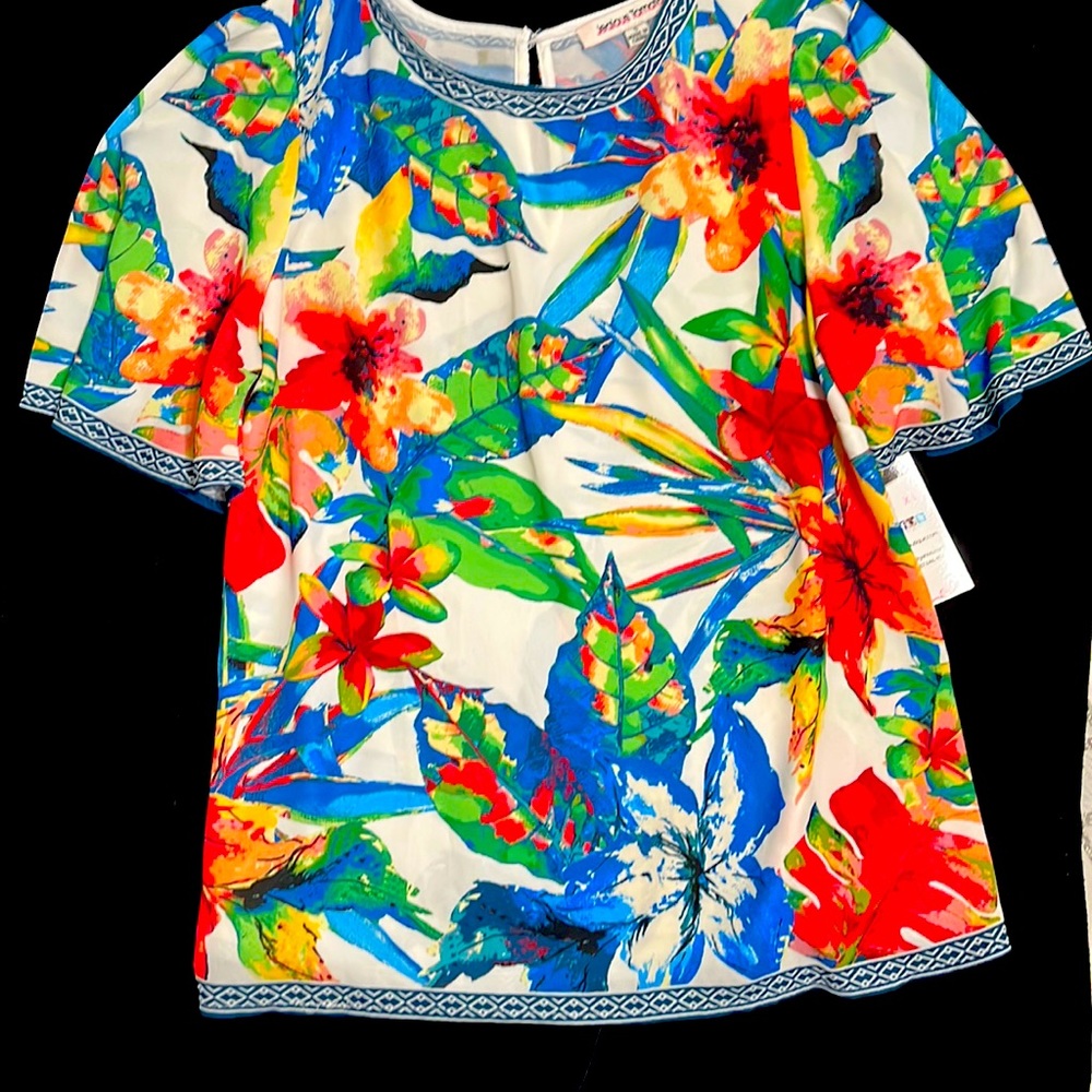 NWT blouse with flare sleeves and bright floral print.